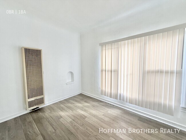 Foto del edificio - 2927 West Blvd