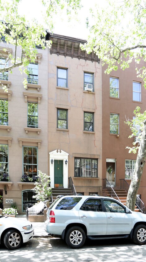 Primary Photo - 408 Clinton St