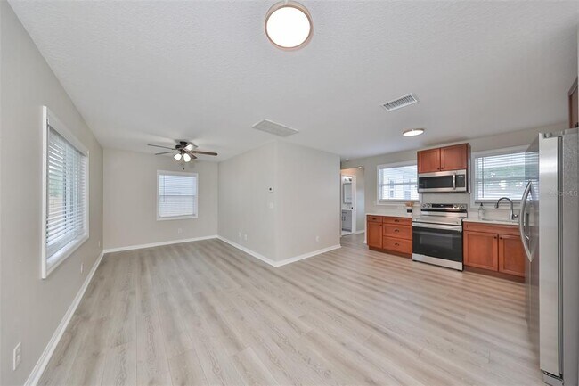 Foto del edificio - 485 48th Ave N