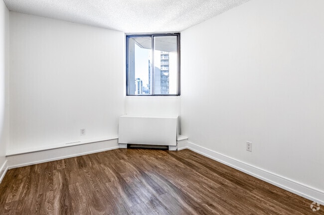 2 chambres, 1 salle de bain - 98 m² - Chambre - 340 Colborne Street