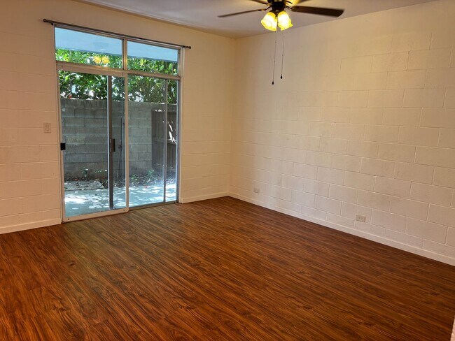 Foto del edificio - Moiliili/University - Date St - 3 Bdrm/1.5...