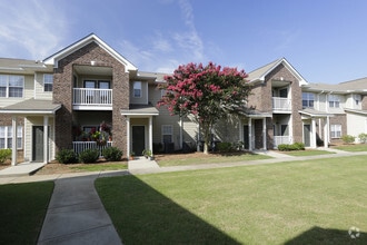 Building Photo - Jasmine Cove