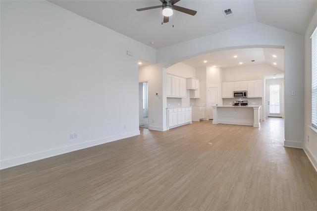 Foto del edificio - 1249 Newport St