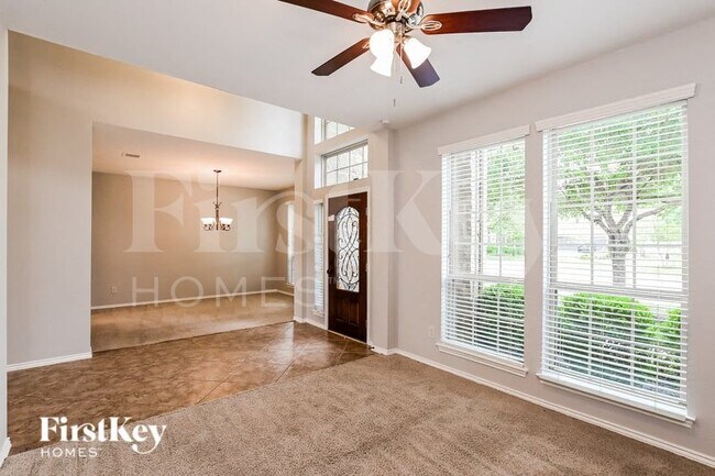 Foto del edificio - 10402 Golden Hearth Ln