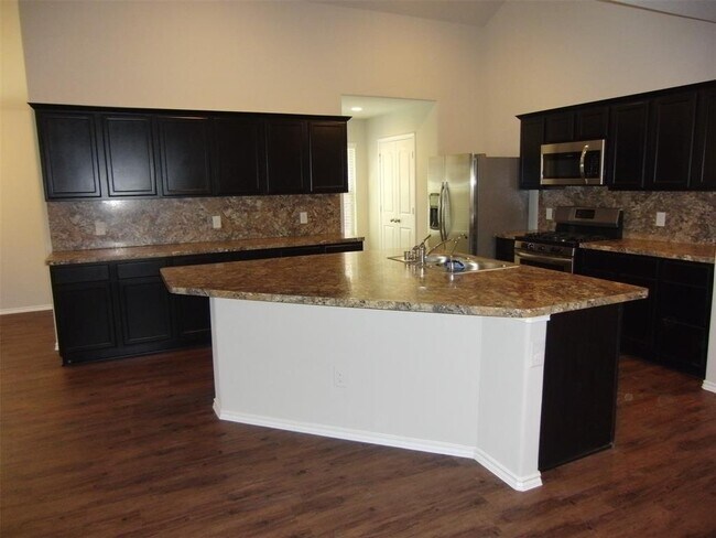 Foto del edificio - 5522 Mesquite Oaks Trail