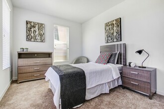 Interior Photo - Newhall Crossings