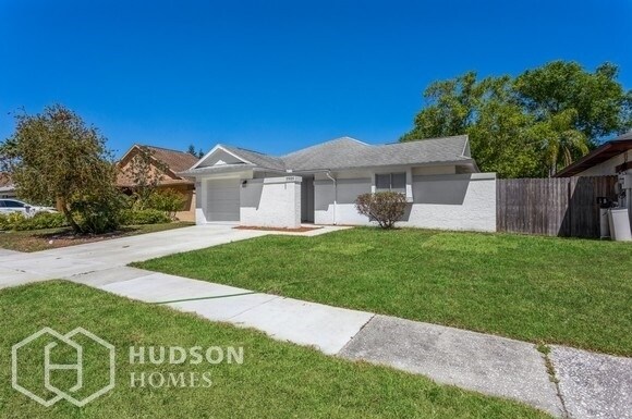 Building Photo - NOW AVAILABLE! - 5905 Birchwood Dr, Tampa,...