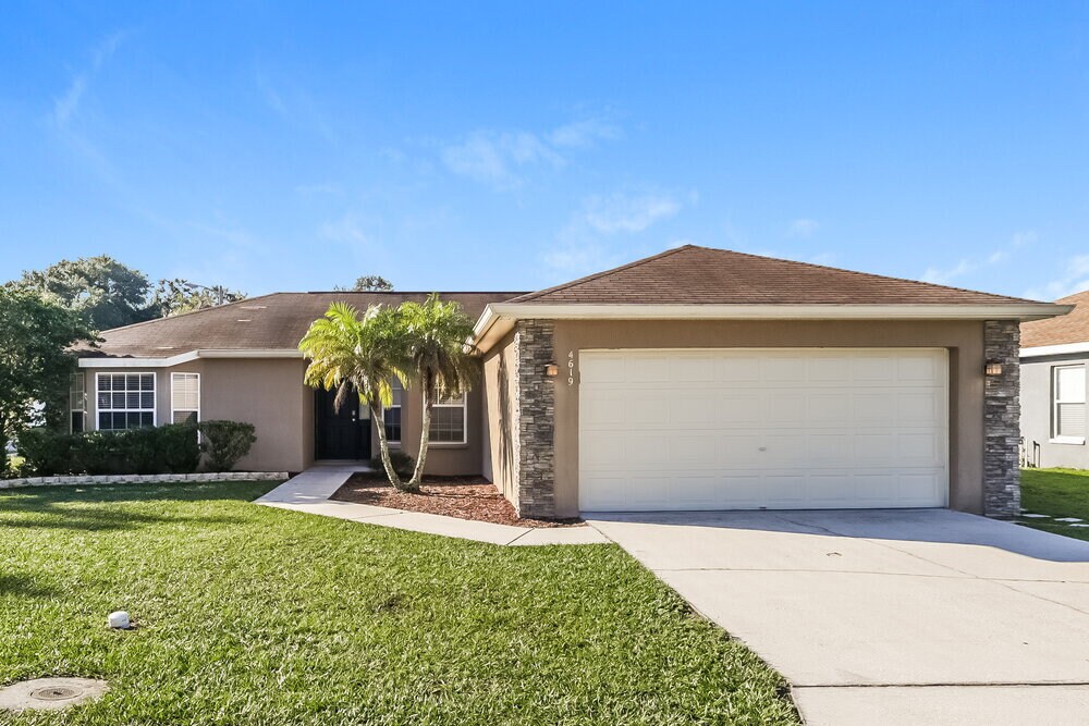 Foto principal - 4619 Great Blue Heron Dr