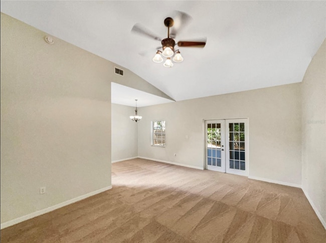 Building Photo - 920 Forrest Dr