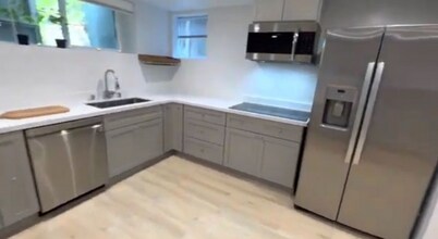 Building Photo - 2626 Warring St