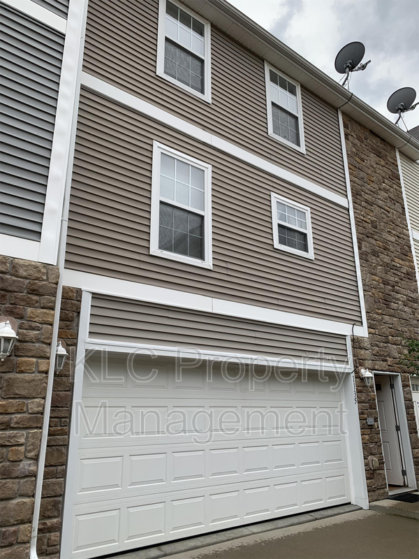 Foto del edificio - 1135 Redstone Ln