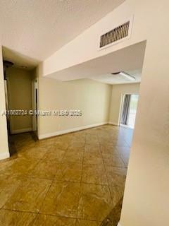 Foto del edificio - 8401 SW 107th Ave
