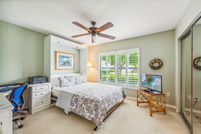 Building Photo - 825 Reef Point Cir