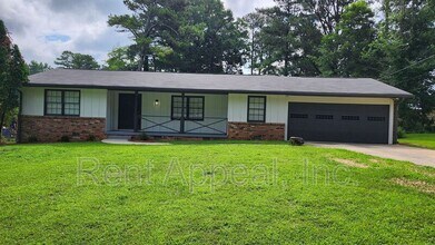 Building Photo - 1007 Strawberry Ln