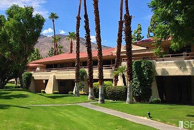 Foto del edificio - 2860 N Los Felices