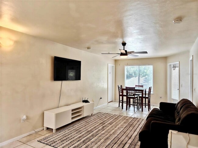 Foto del edificio - 4000 SW 23rd St