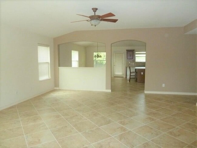 Building Photo - 3314 Blue Ridge Dr