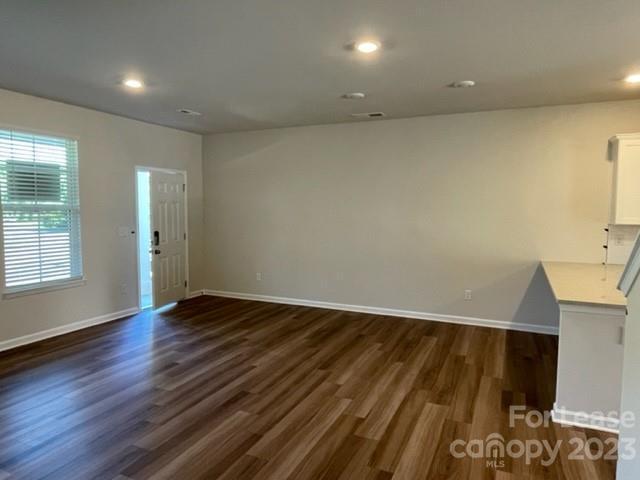 Foto del edificio - A cozy house with 3 beds and 2.5 bath in H...
