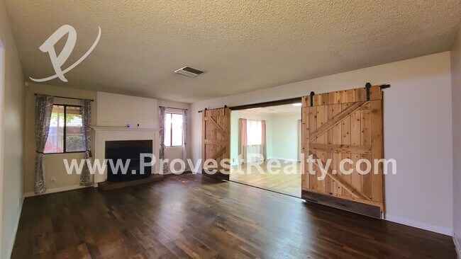 Foto del edificio - 3 Bed, 2 Bath Hesperia Home!!!