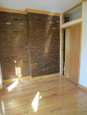 Primary Photo - 128 McDougal St