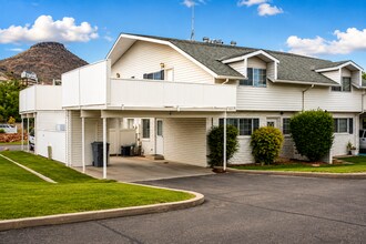 Building Photo - 781 781 N Vly Vw Dr