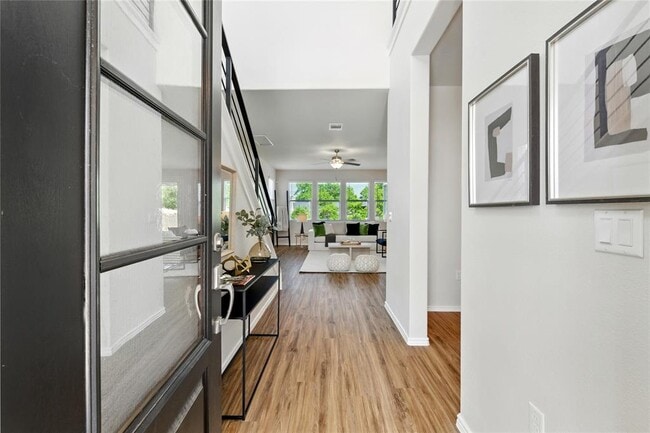 Building Photo - 10207 Buster Dr