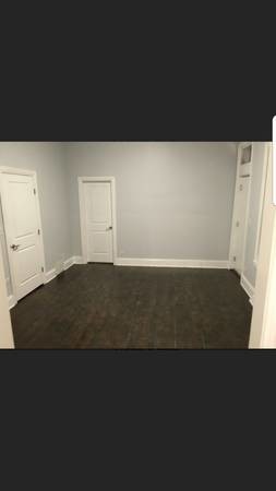 Foto del edificio - 3408 S Lowe Ave