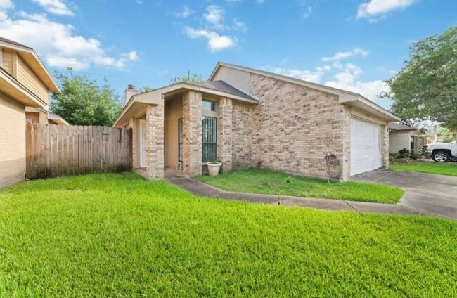 Building Photo - 13523 Bonilla Ln