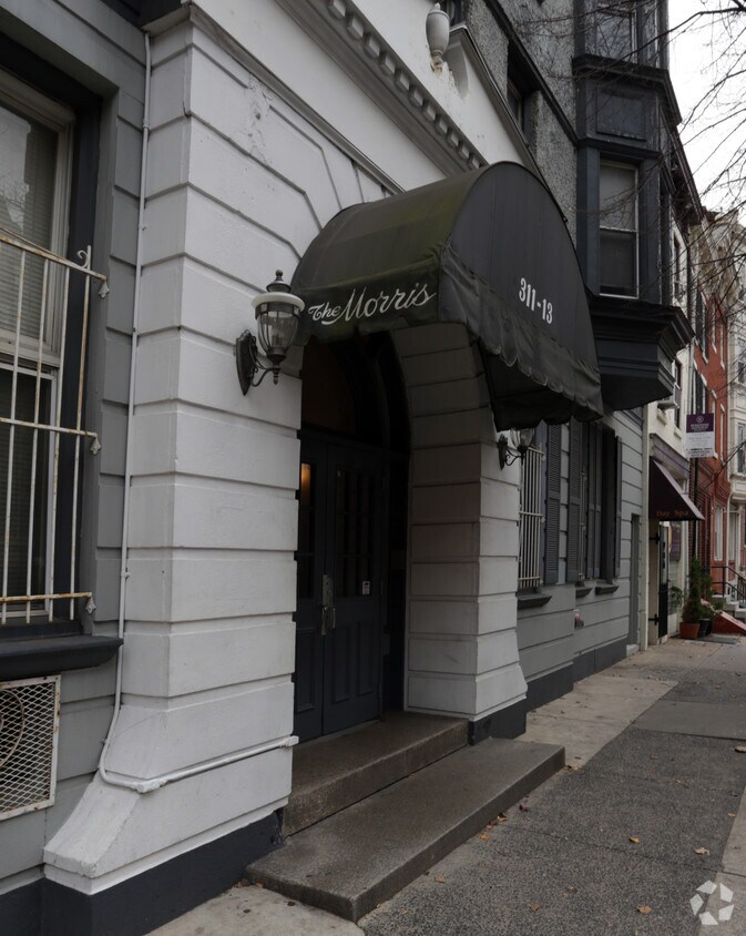 Foto del edificio - The Morris Apartments
