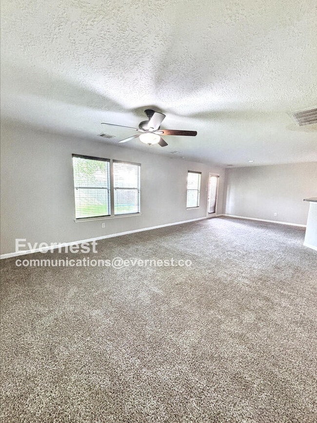 Building Photo - 10618 Kentington Oak Dr