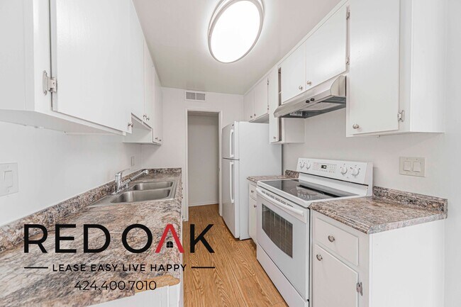 Foto del edificio - 5204 Yarmouth Ave