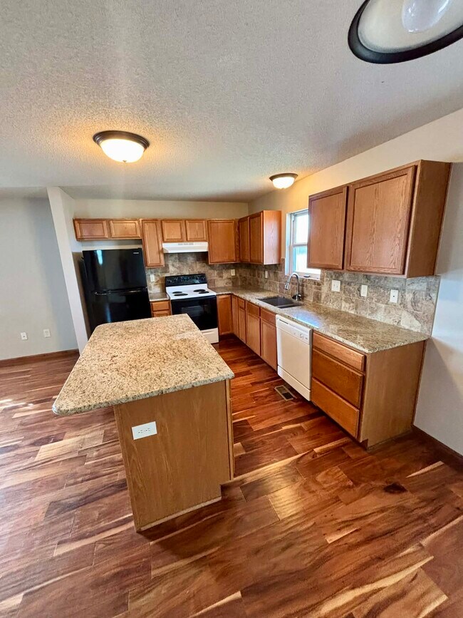 Foto del edificio - 2709 N Piatt Ave