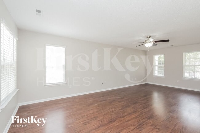 Foto del edificio - 184 Bradford Glyn Dr