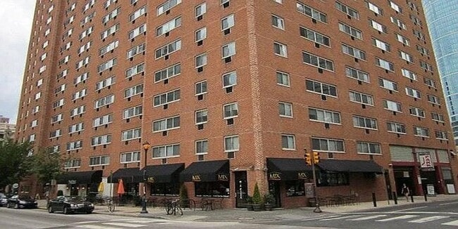 Studio Apartment at RiverWest Condominiums... - Studio Apartment at RiverWest Condominiums...