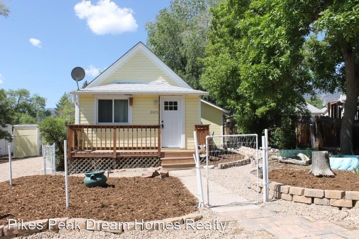 Primary Photo - 2 br, 1 bath House - 2423 West St Vrain St...