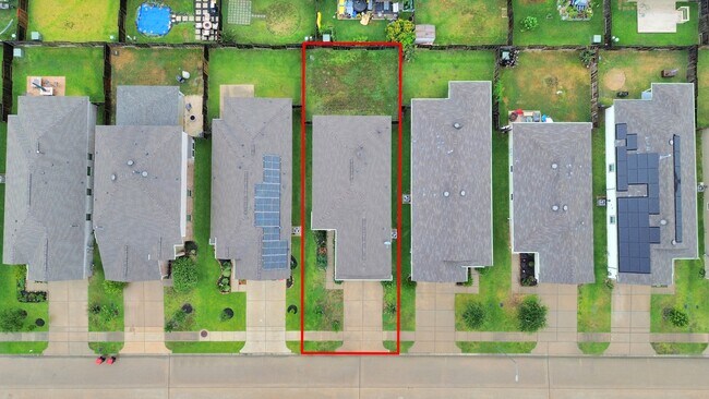 Foto del edificio - 25634 Royal Catchfly Rd