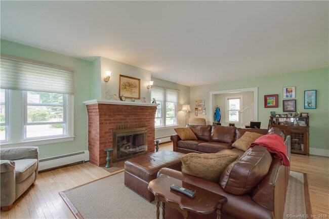 Foto del edificio - 203 Brace Rd