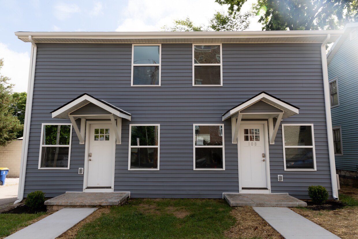 Primary Photo - 106 E 13th Ave
