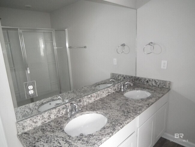 Foto del edificio - 24061 Citation Lp