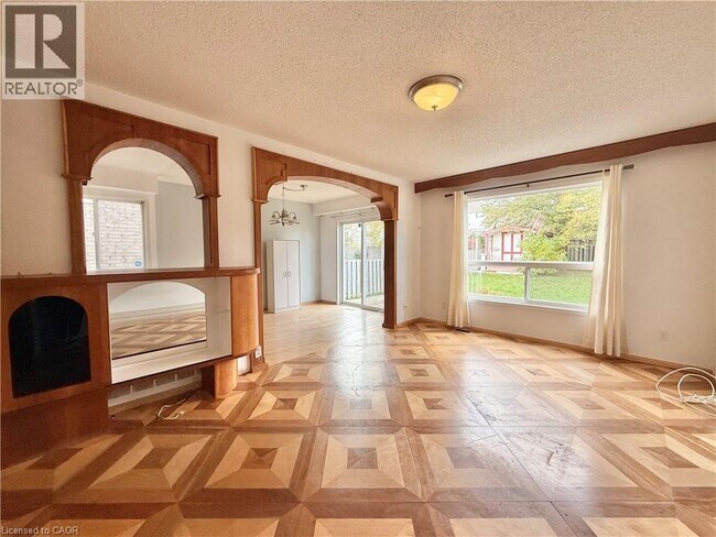 Building Photo - 63 Jordan Dr