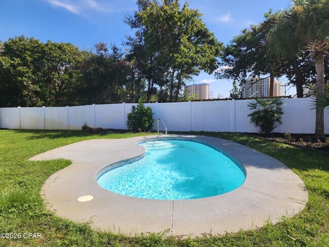 Foto del edificio - 226 Summerwood Dr