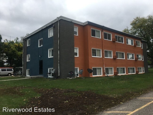 Foto del edificio - 215 65th Ave N