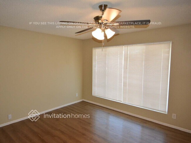 Foto del edificio - 2609 W Charter Oak Rd