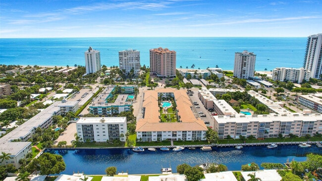 Foto del edificio - 1461 S Ocean Blvd
