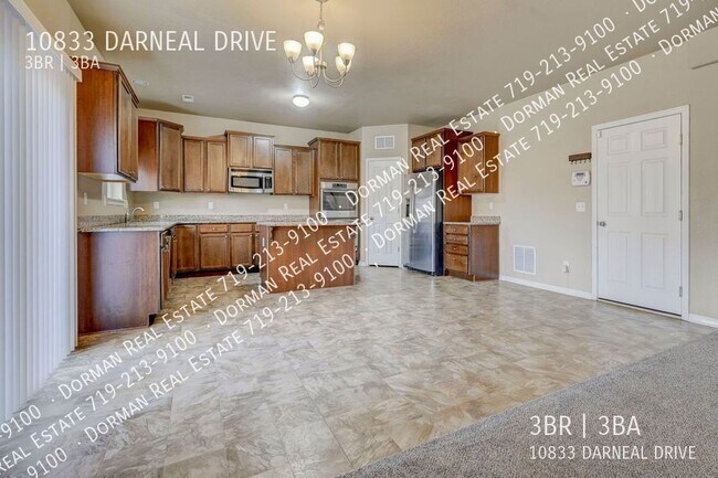 Foto del edificio - 10833 Darneal Dr