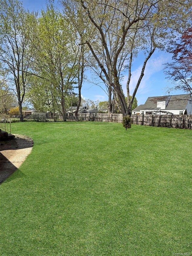 Foto del edificio - 13 Winston Ln