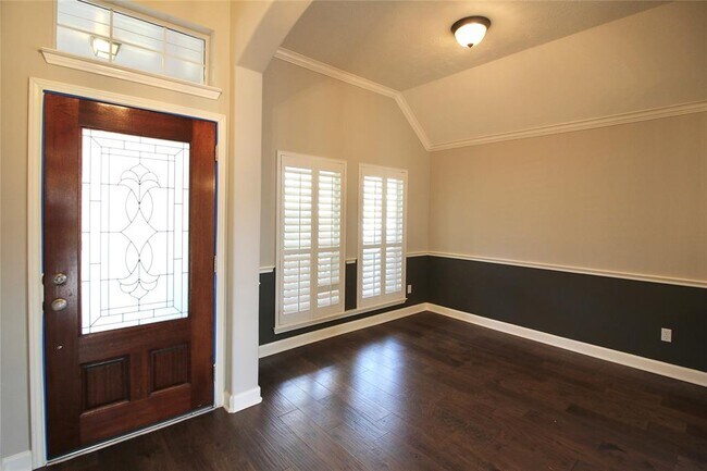 Building Photo - 23911 Clover Trl