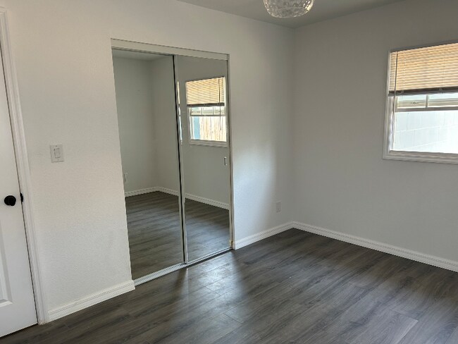 Building Photo - 648 59th St S