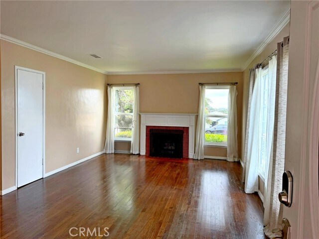 Building Photo - 3082 Thurin Ave
