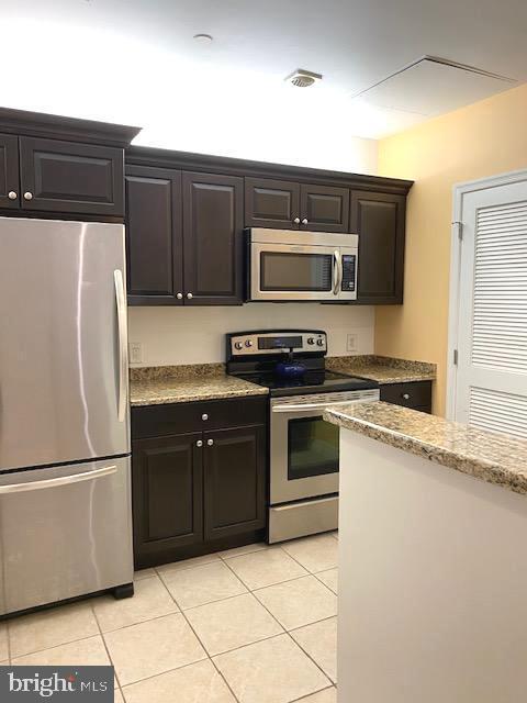 Building Photo - 1600 Arch St